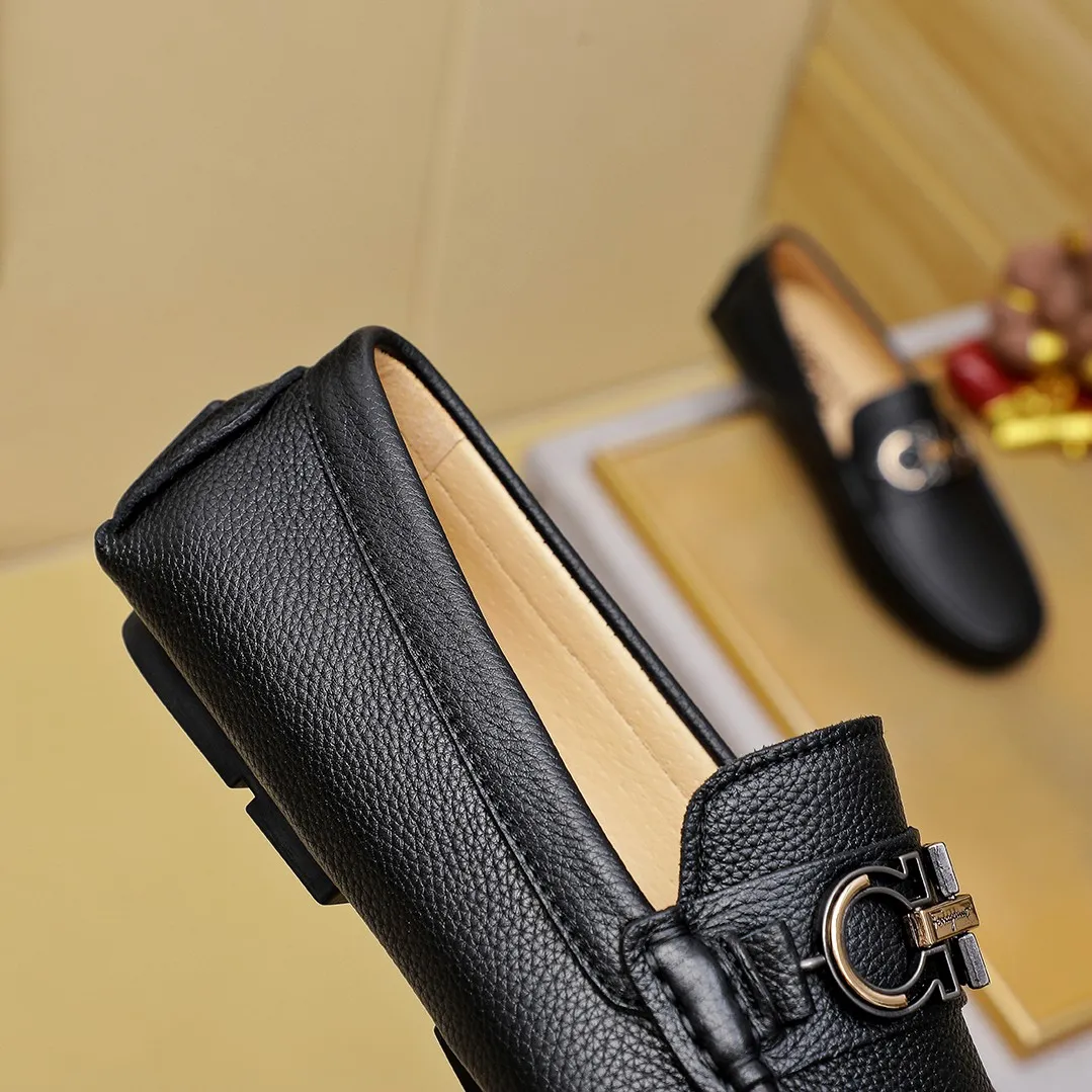 Men's shoes 💰360 🕷🕷【Ferragamo】Ferragamo Popular fashionable casual slip-on shoes🇨🇳Official website counter 1:1 production, original mold opening💯Good quality visible, imported high-end first-layer calfskin, luxurious pigskin lining🌿Very clear texture, high-quality waterproof, non-slip and wear-resistant outsole🎋High quality and low price, truly handmade🍓Color, code number 38-45